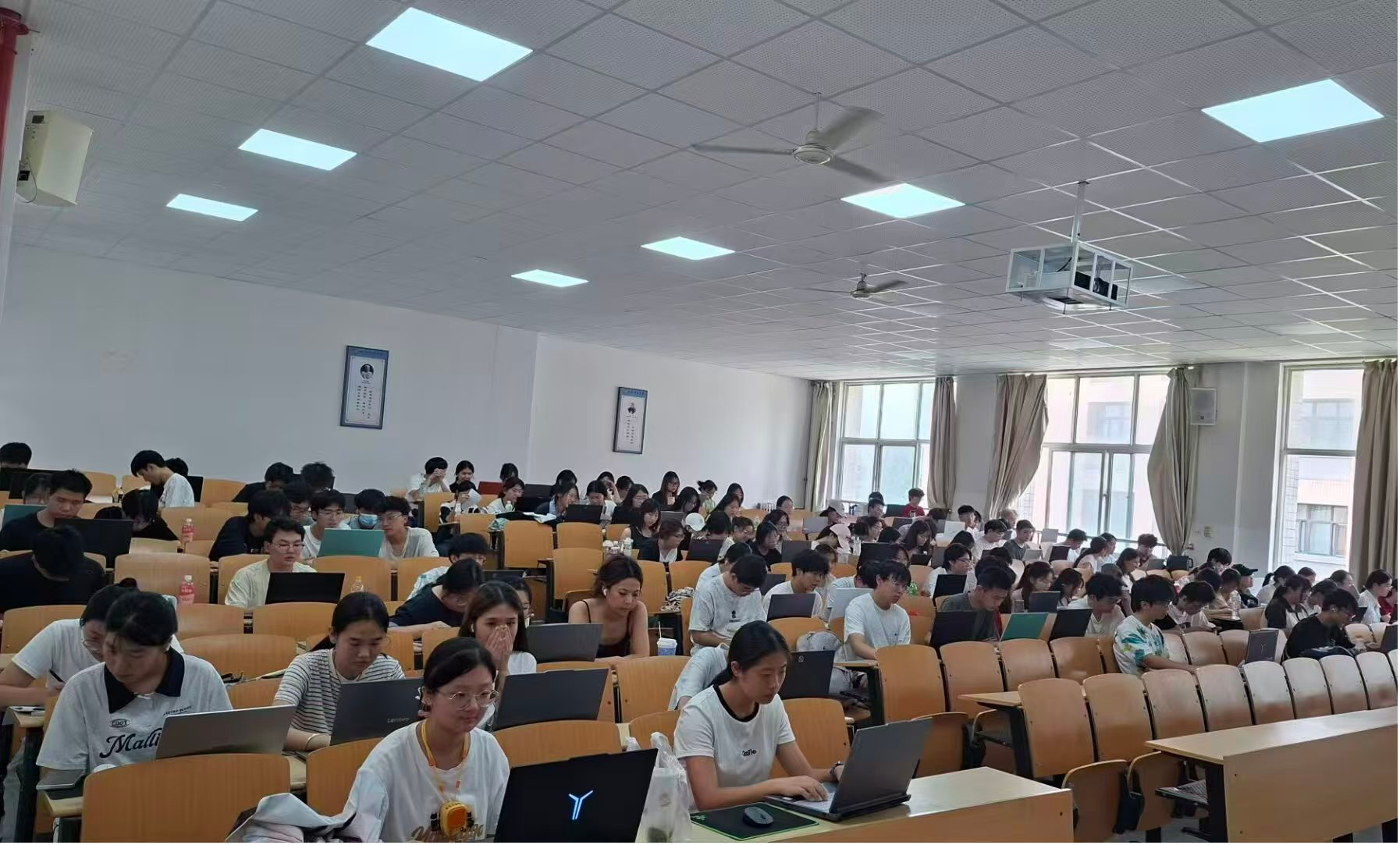 图片10.png