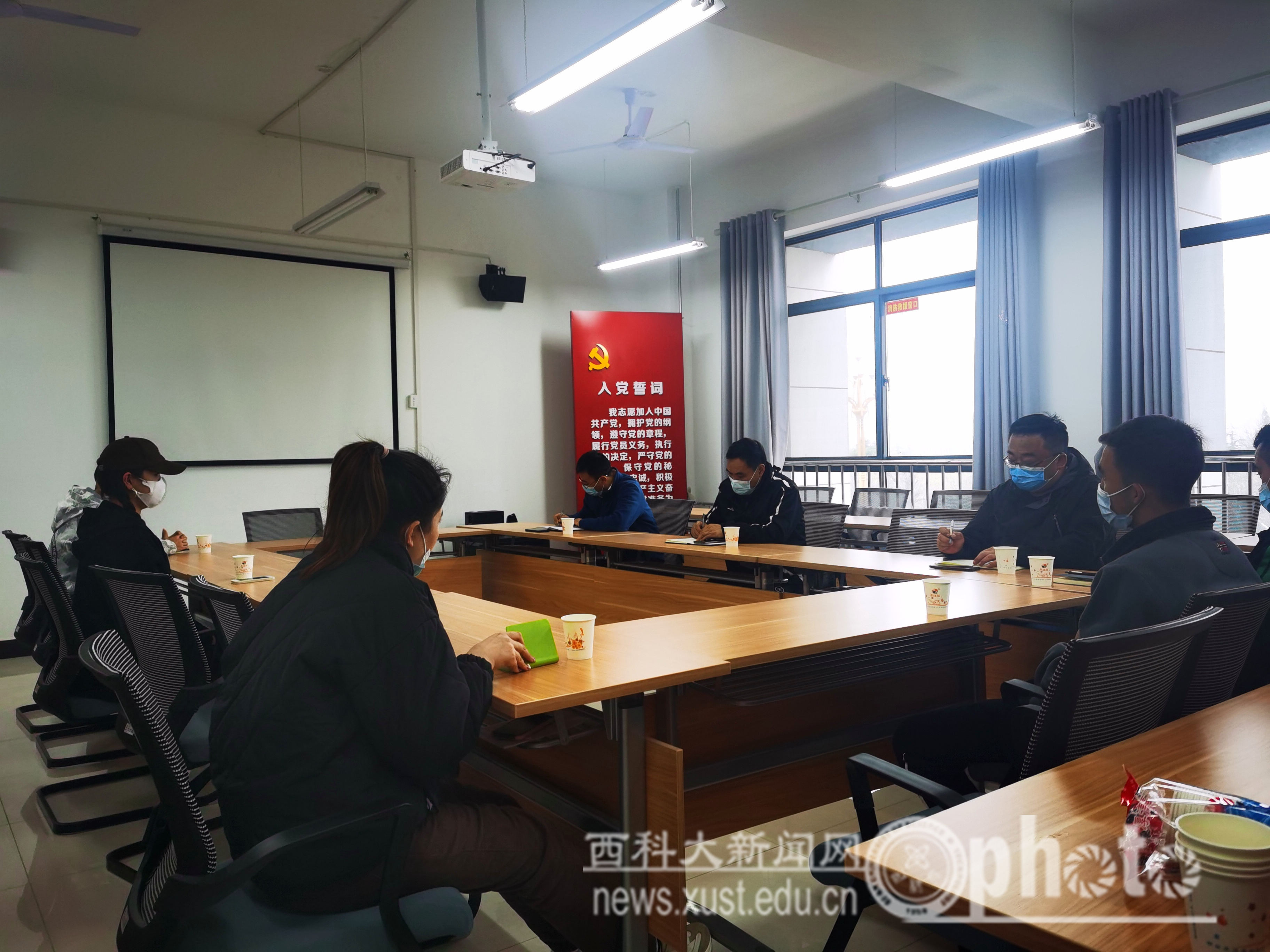 d4c6f0b97a2a2b0efce8a1b9501ac6e.jpg 原来名称也丢了