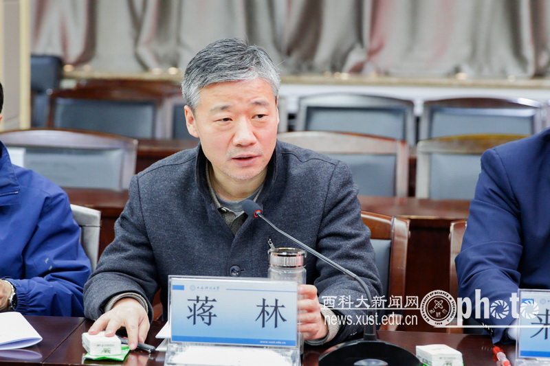 山东栖霞笏山金矿爆炸事故救援队座谈会召开
